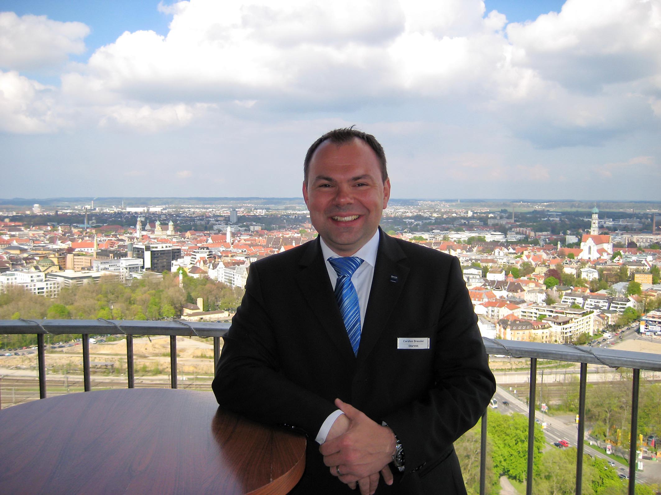 Carsten Dressler neuer Hoteldirektor im Dorint Hotel An der Kongresshalle Augsburg:
